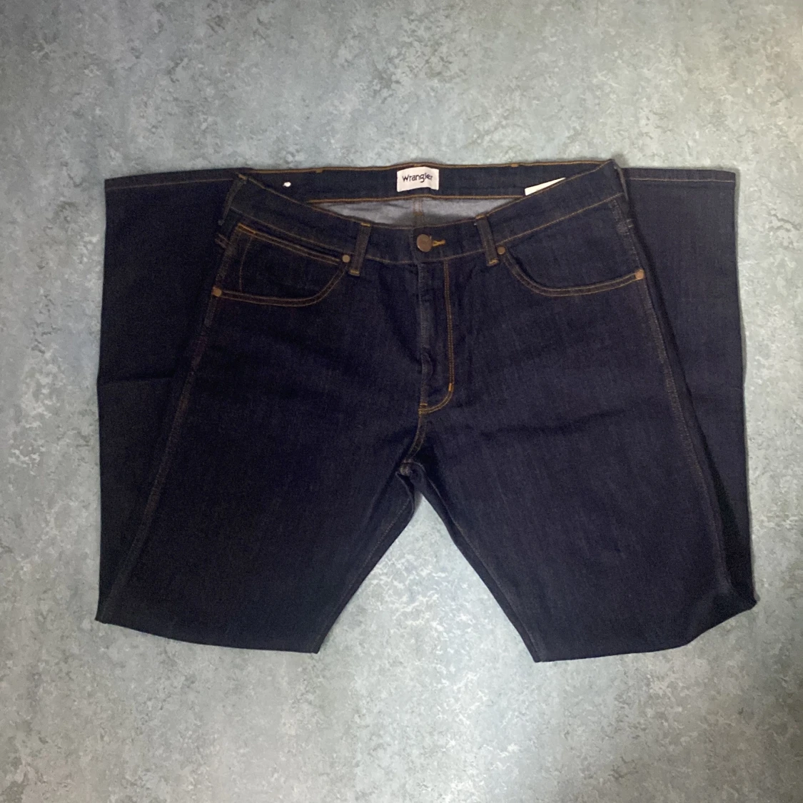 Mörkblå jeans från Wrangler - 2