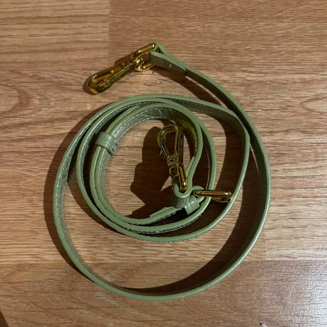 Ljusgrön handväska med krokodil mönster - 4