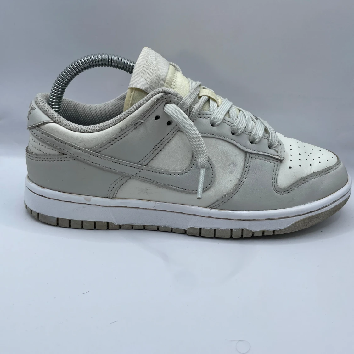 Nike dunk low EU 37 Grå vit - 2