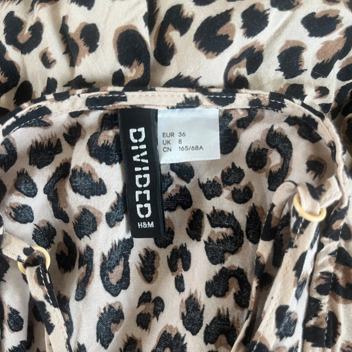 Leopardmönstrad jumpsuit från H&M Divided - 2