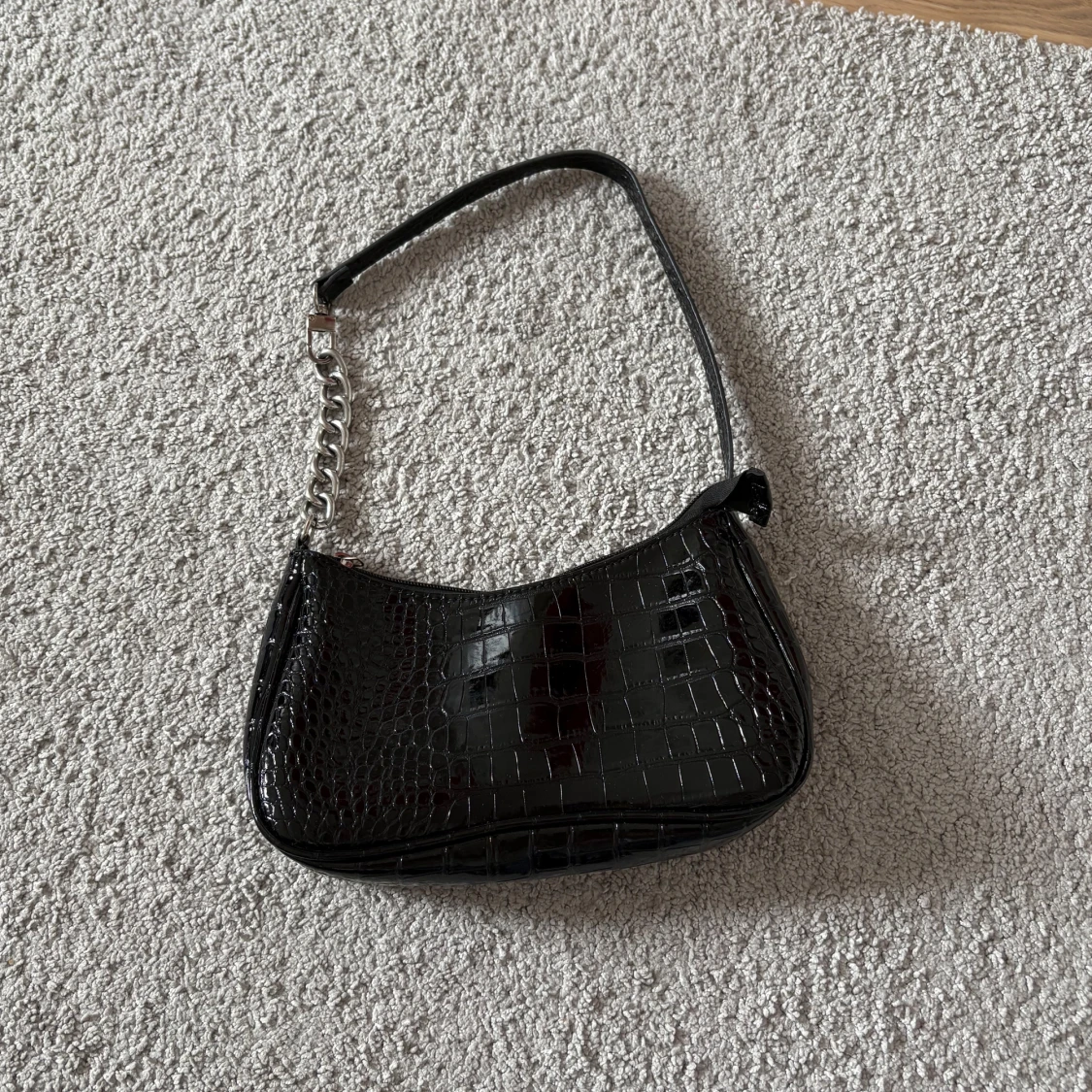 Svart axelväska 