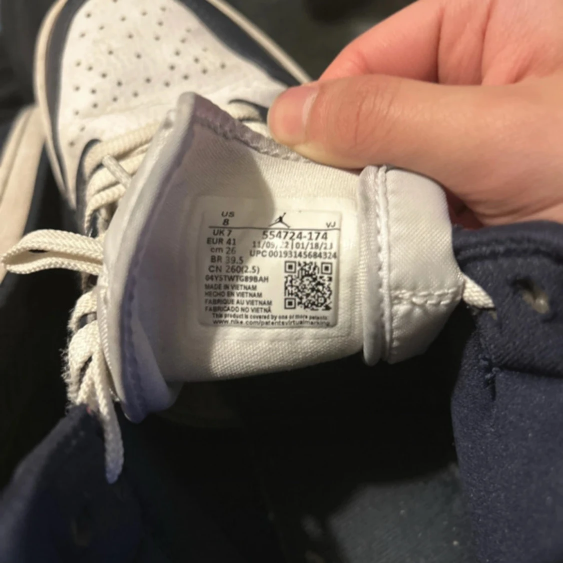 Nike Air Jordans svartvita sneakers - 4