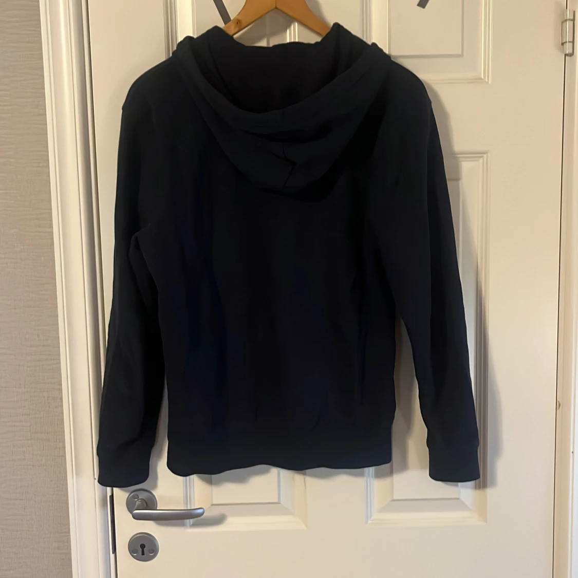 Marinblå hoodie från U.S. POLO ASSN - 1