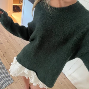 Stickad tröja - Såå fin!