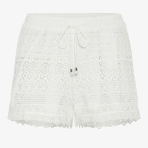 Spets shorts  - Använt fåtal gånger då de är lite stora för mig.