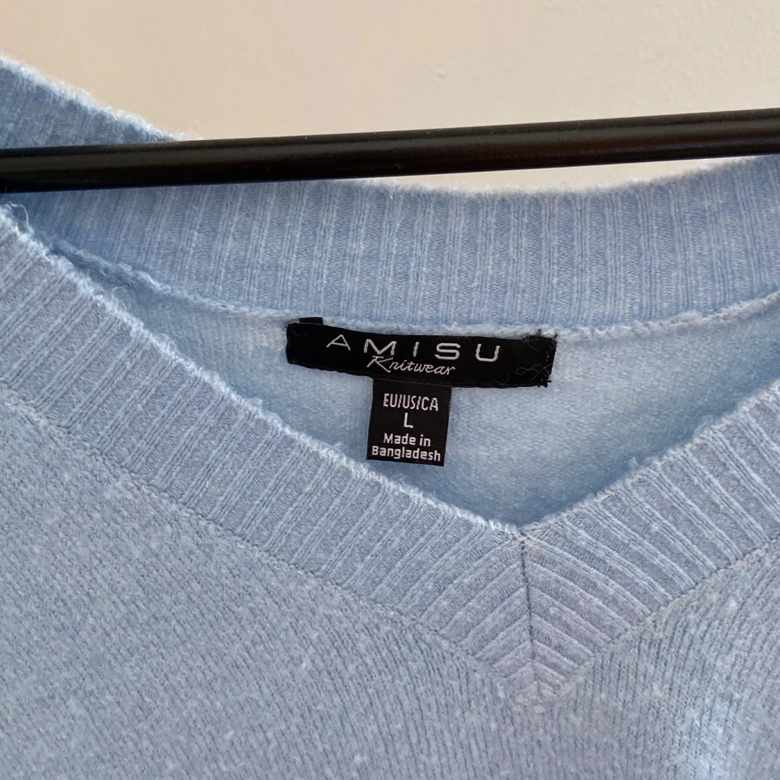 Ljusblå stickad tröja från Amisu - 1