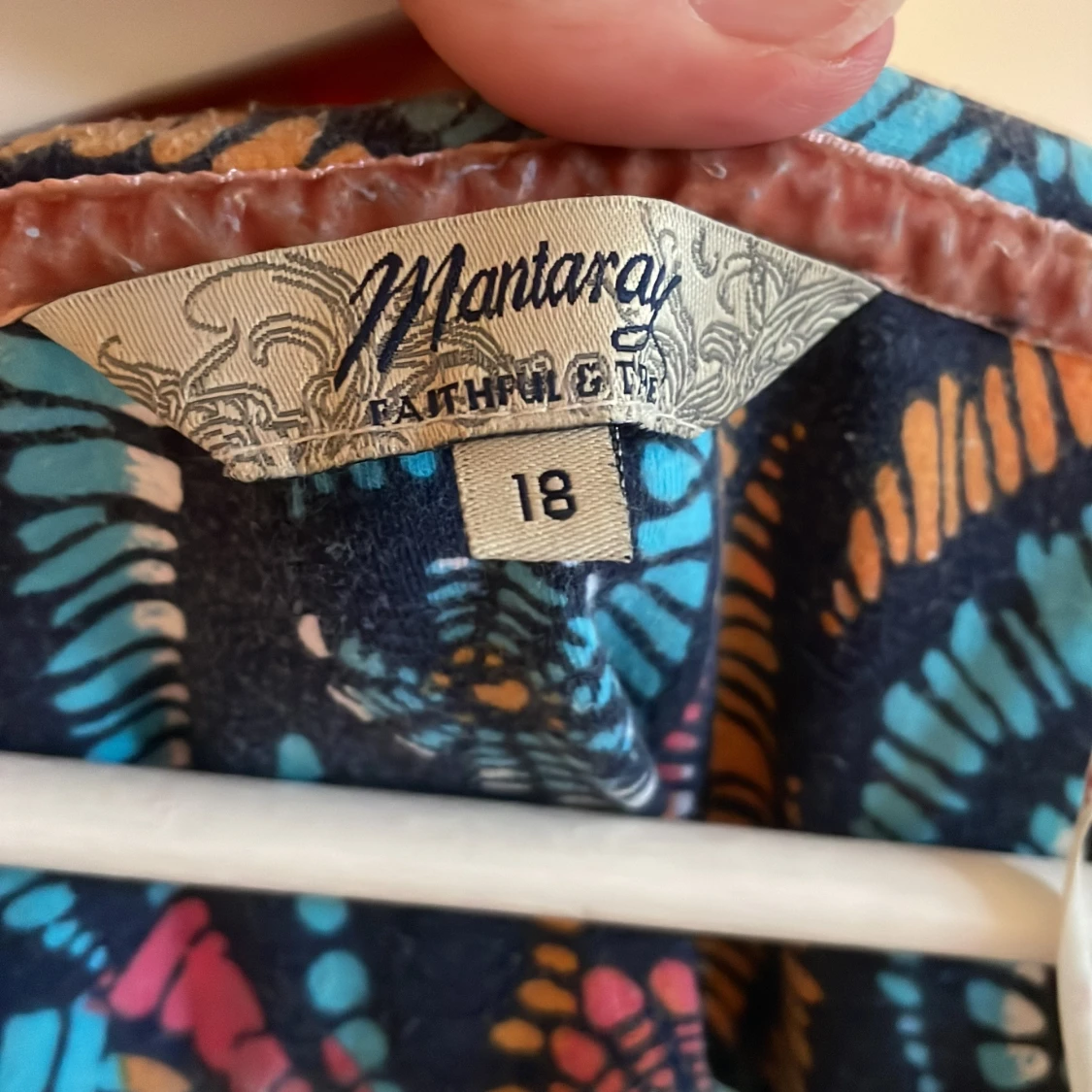 Färgglad kortklänning från Mantaray - 2