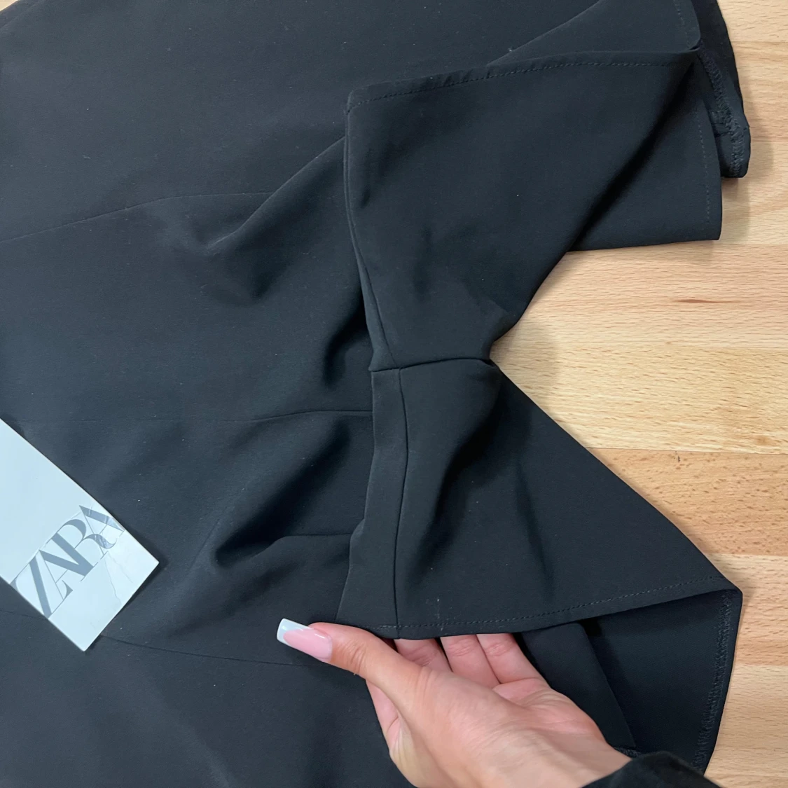 Svart skort från Zara - 1