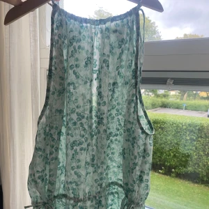 Topp - Topp i storlek l