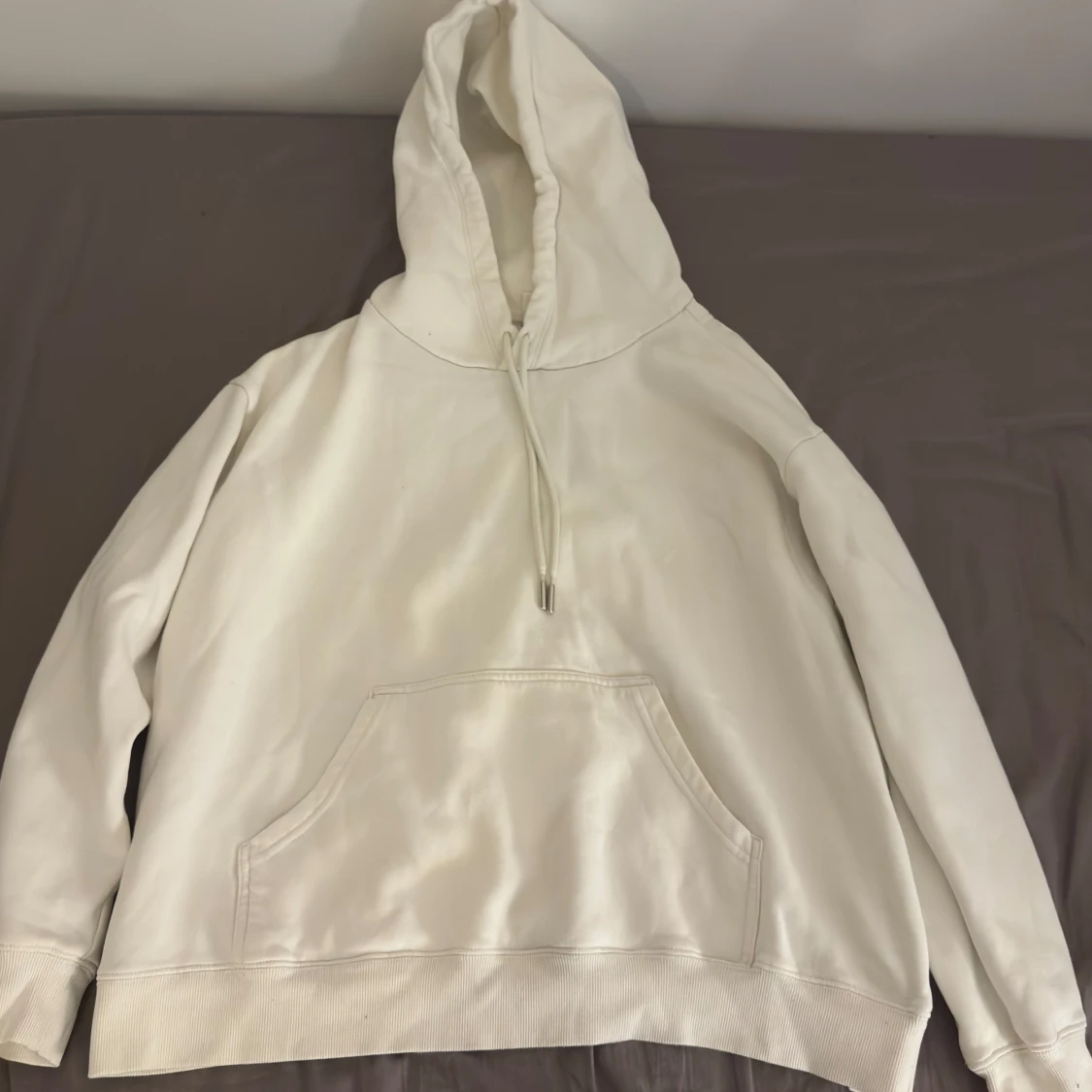 Vit Hoodie