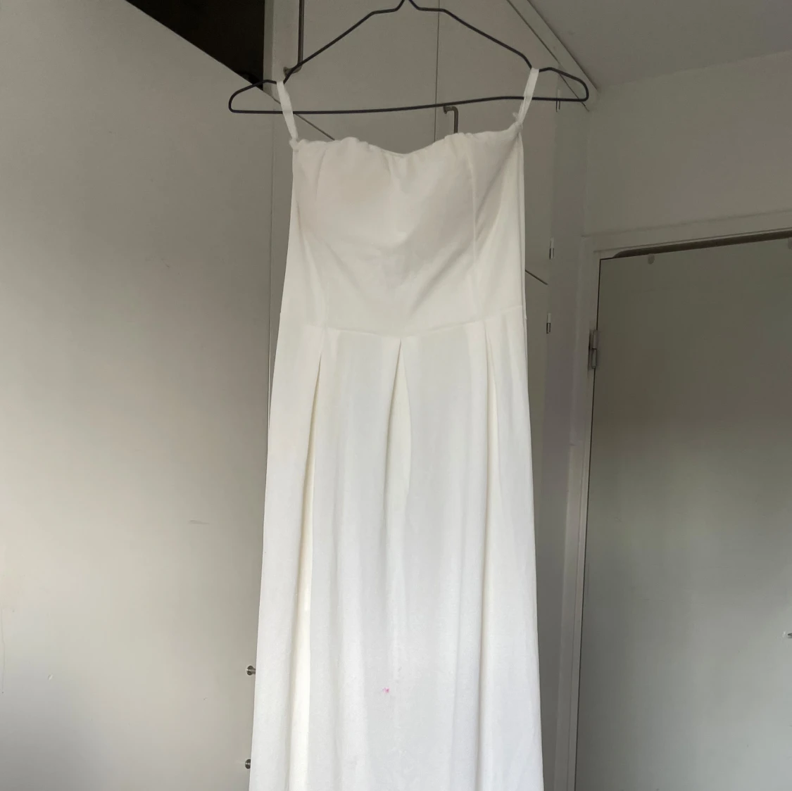 Vit långklänning  - 1