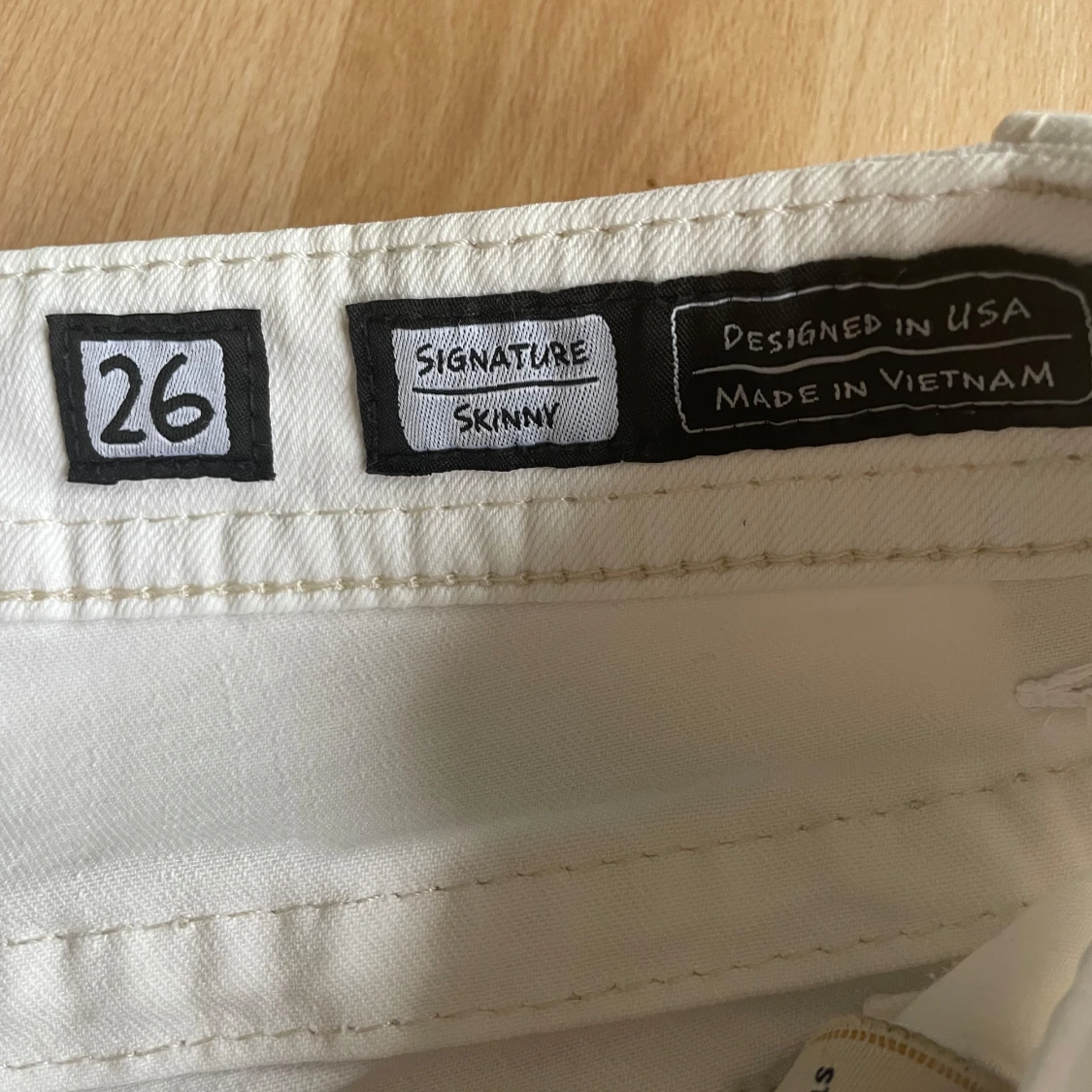 Vita Miss Me skinny jeans med detaljer - 4