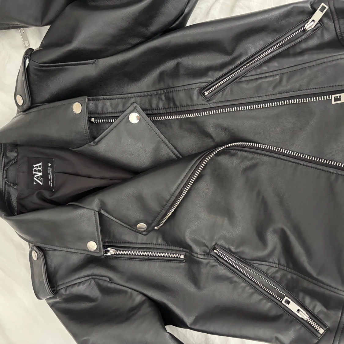 Svart skinnjacka från Zara - 1