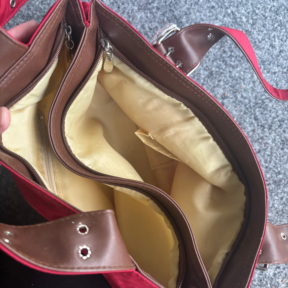 Röd axelväska från Kookos - 4