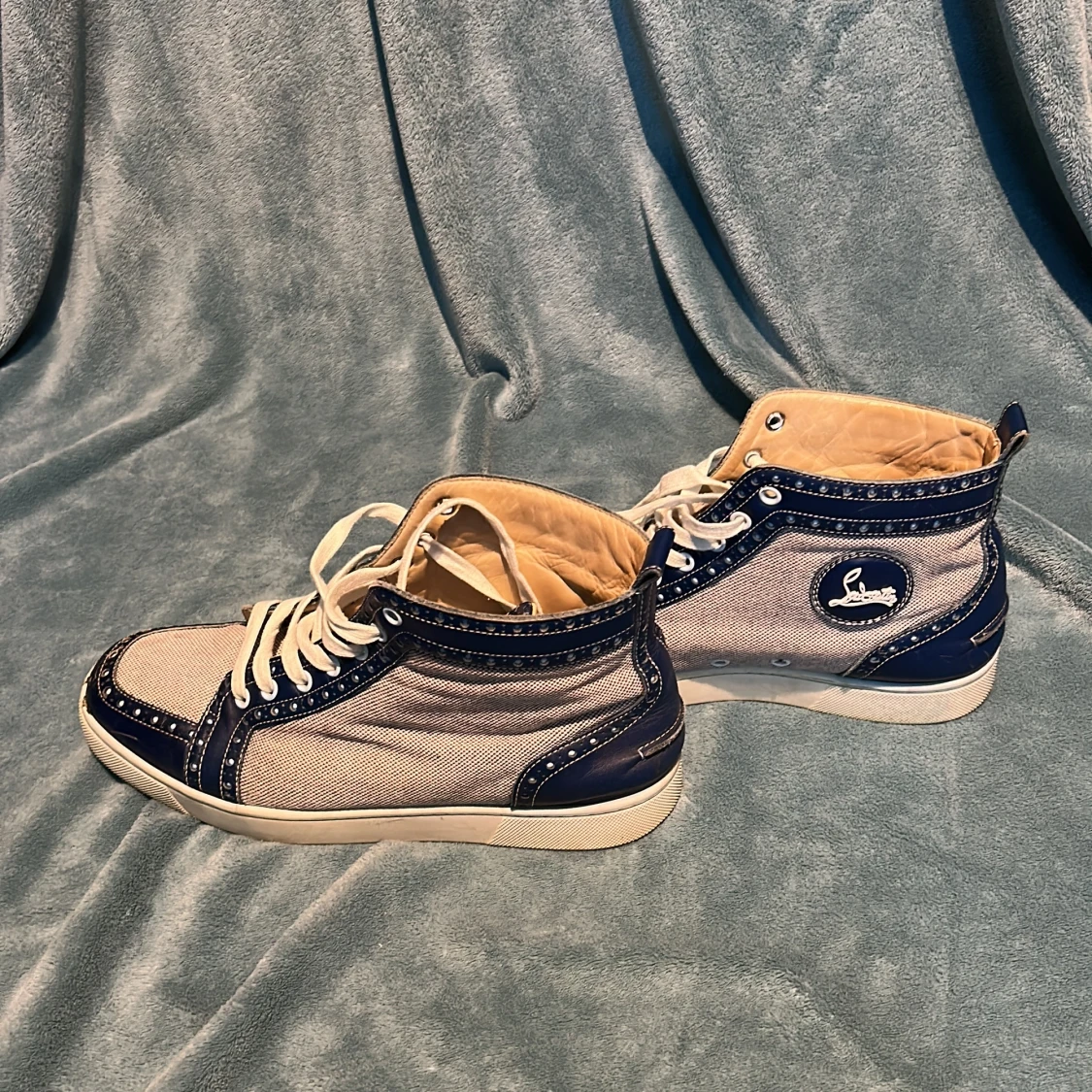 Louboutin sneakers blå/vit, stl 42/43 - 1