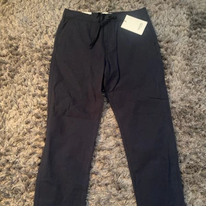 Linne byxor från Selected Homme - Prislappen är kvar och dom har alldrig använts 