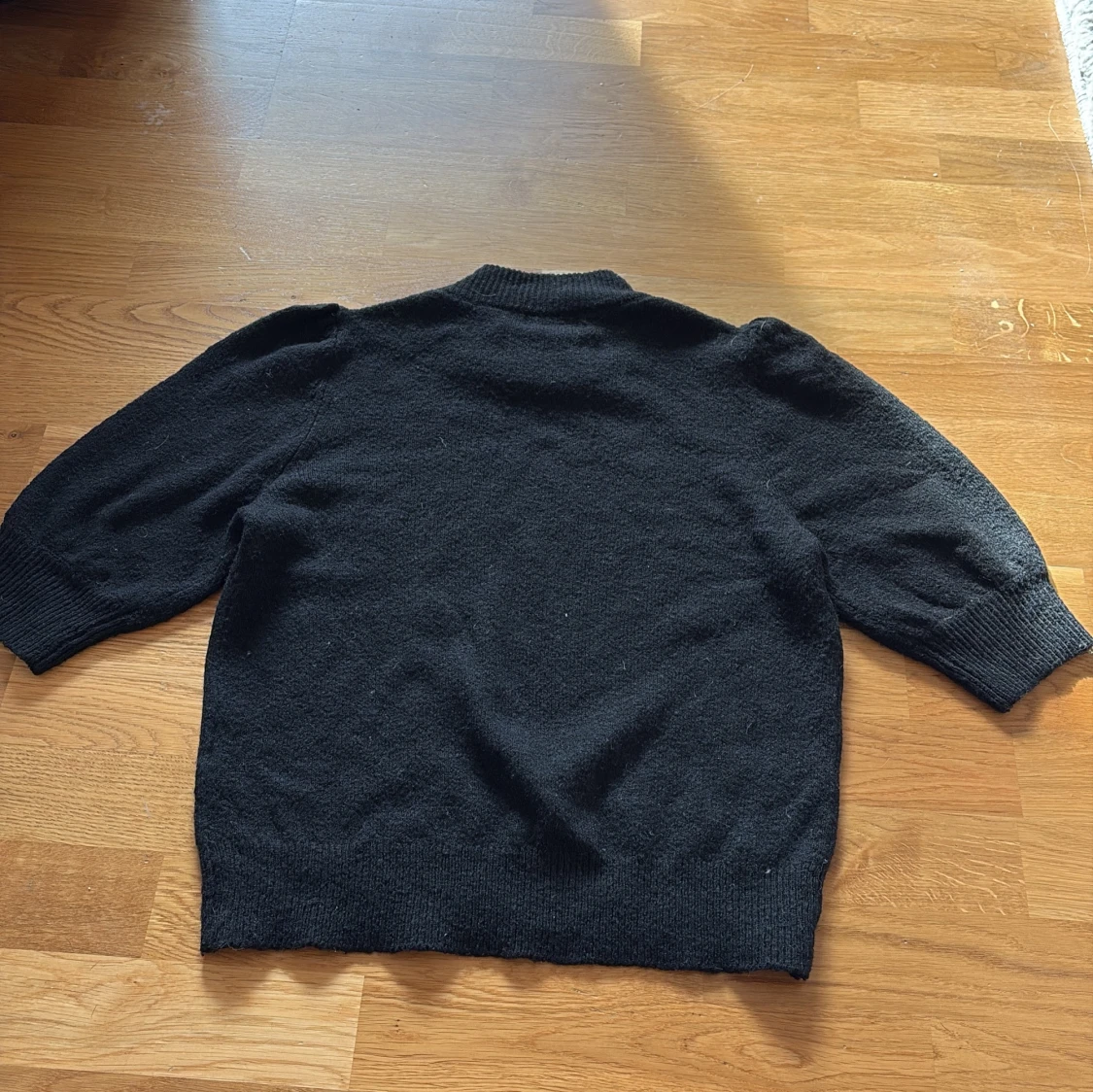 Svart stickad tröja från JDY - 1