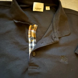 Burberry pike  - Helt ny och oanvänd. Toppskick. 