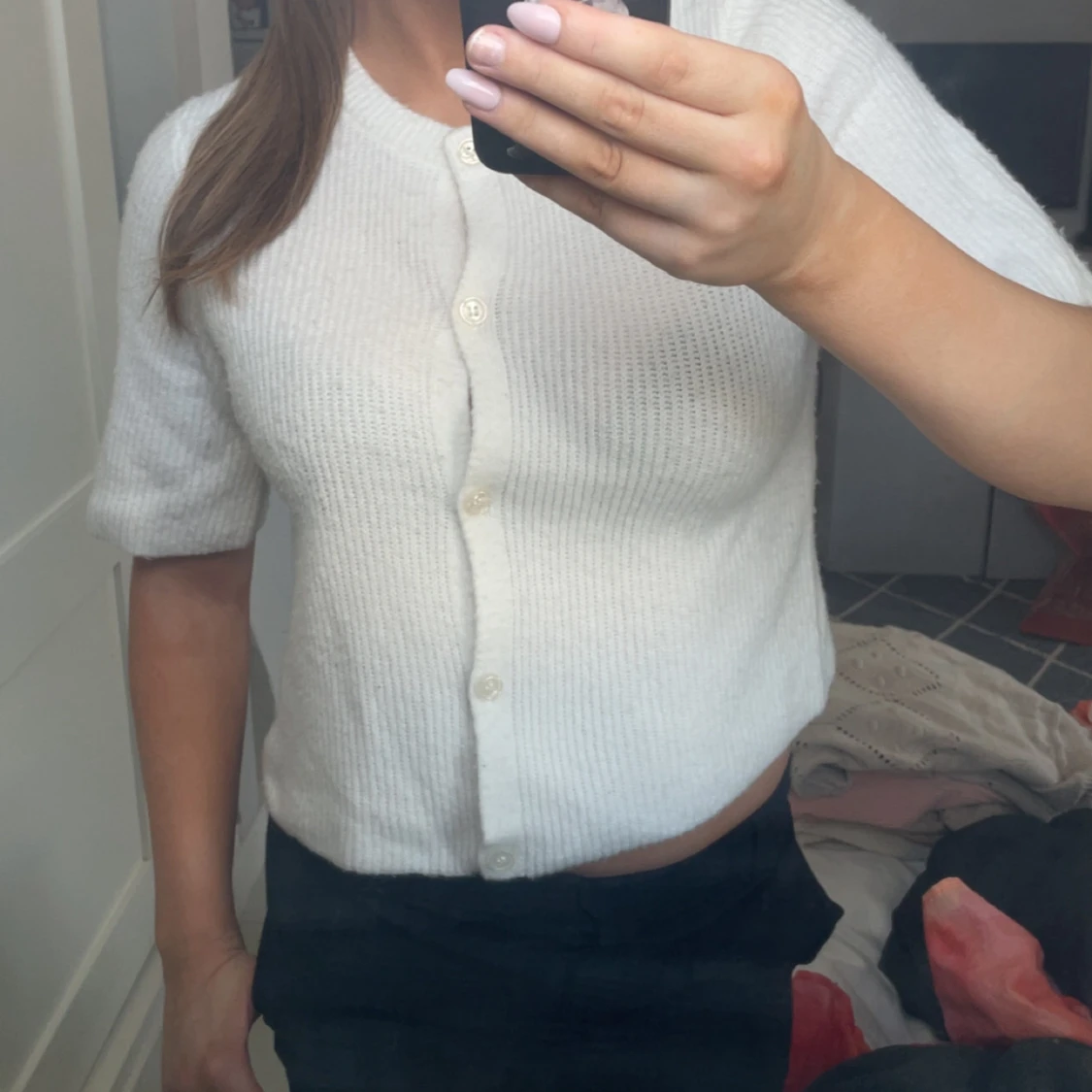 Vit stickad kortärmad topp från Pieces