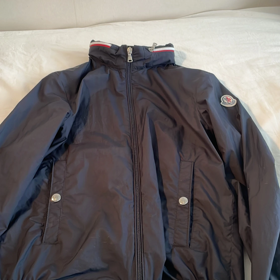 Moncler jacka storlek 152