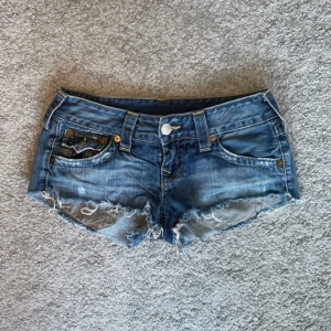 True religion shorts  - True religion shorts. Storlek 27 