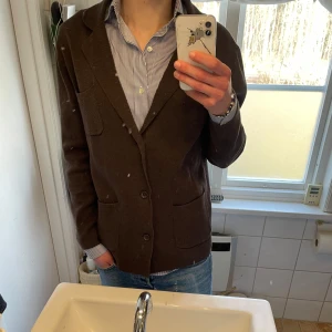 John Henric cardigan  - Bra skick, inga defekter storlek M