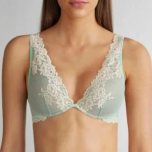 💚Intimissimi bh💚 - Oanvänd Intimissimi bh, 80B