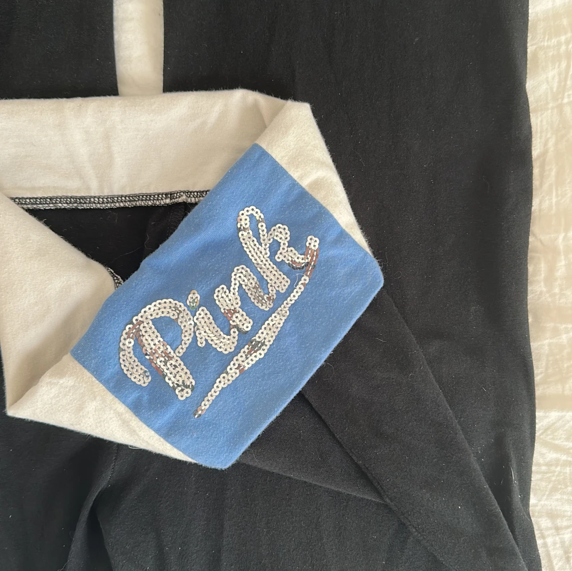 Svarta yogabyxor från Victoria's Secret Pink - 1