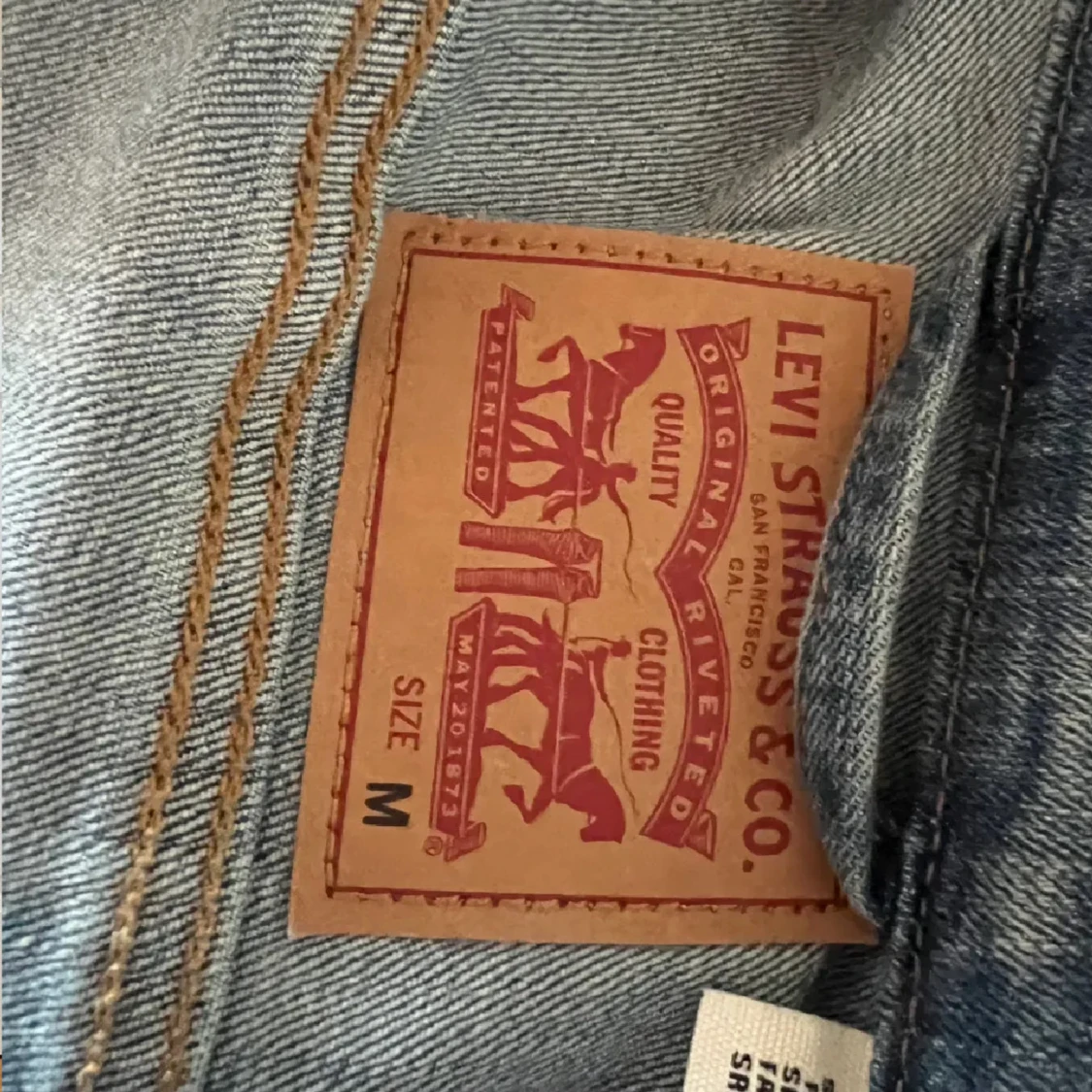 Blå jeansjacka från Levi's - 1