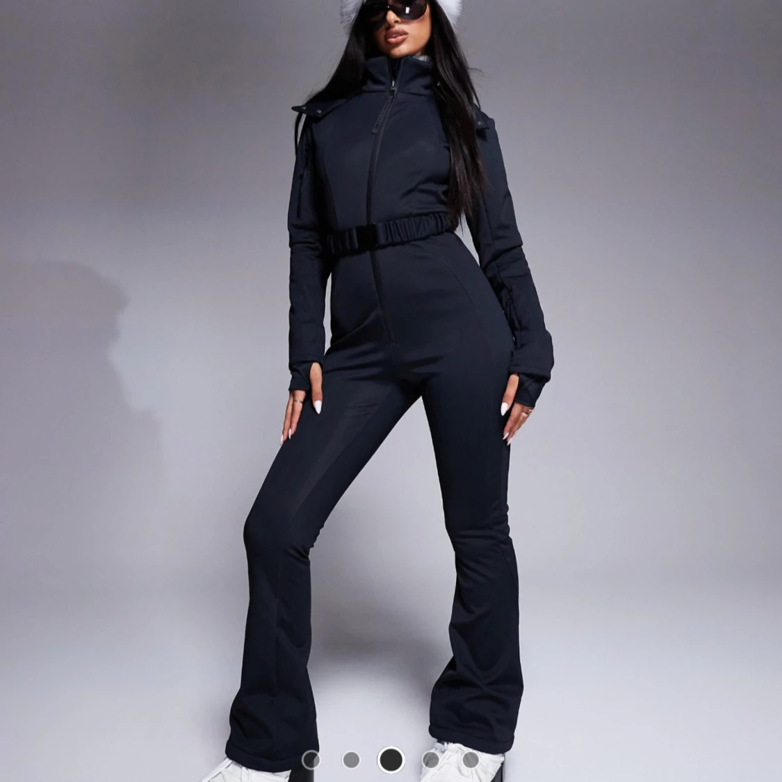 Svart skid jumpsuit med bälte