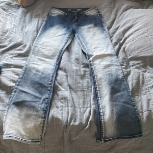 Svart/grå jeans från Black Premium - Sjukt coola jeans 