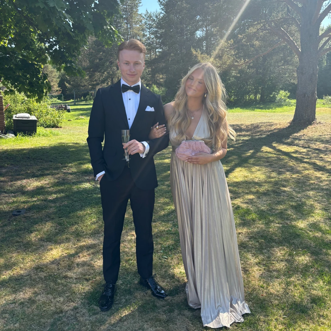 Champagnefärgad långklänning - 1