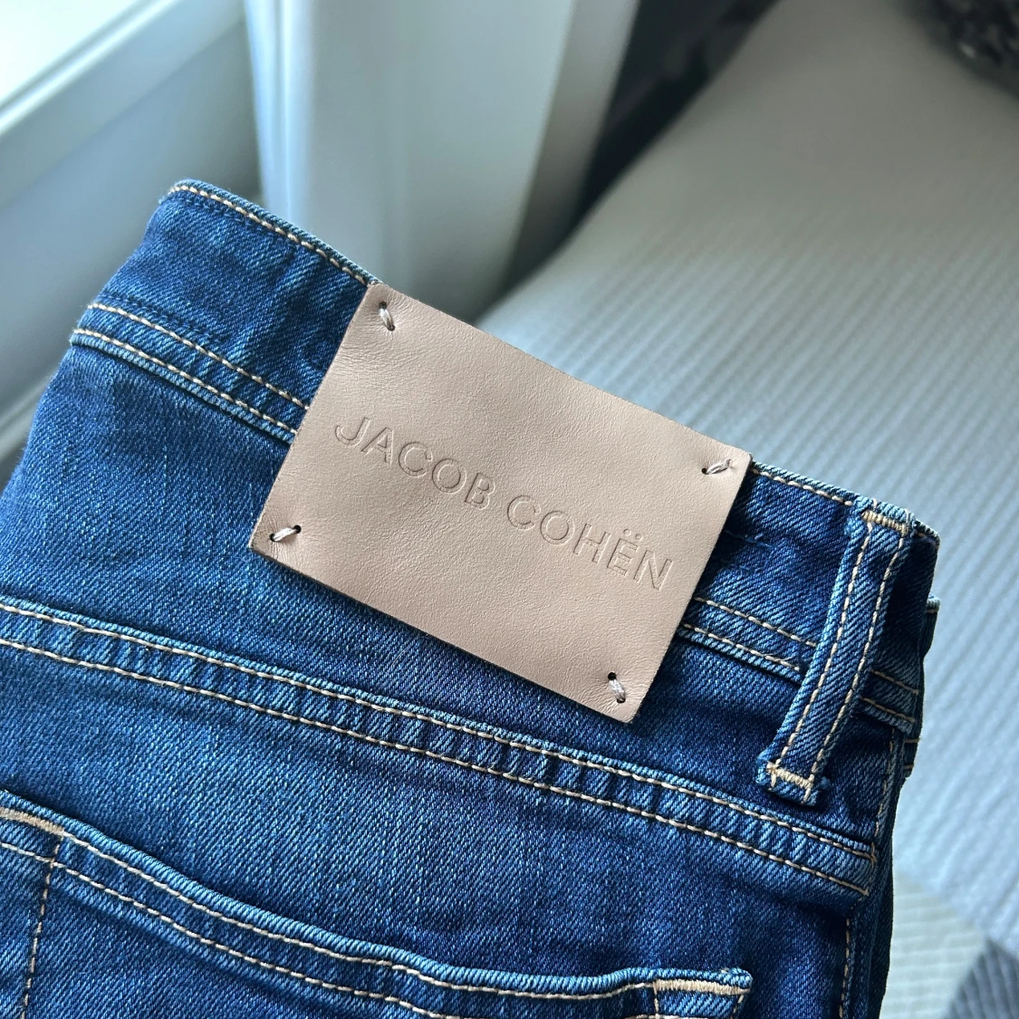 Blå jeans från Jacob Cohën