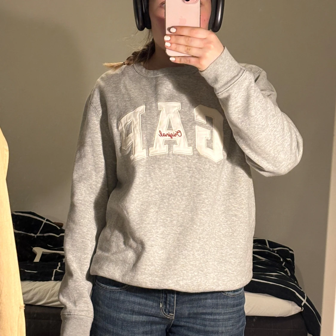 Grå sweatshirt från GAP