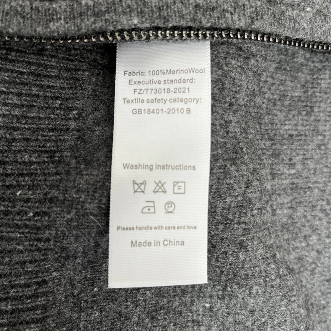 Grå Merinoull hoodie / S - 2