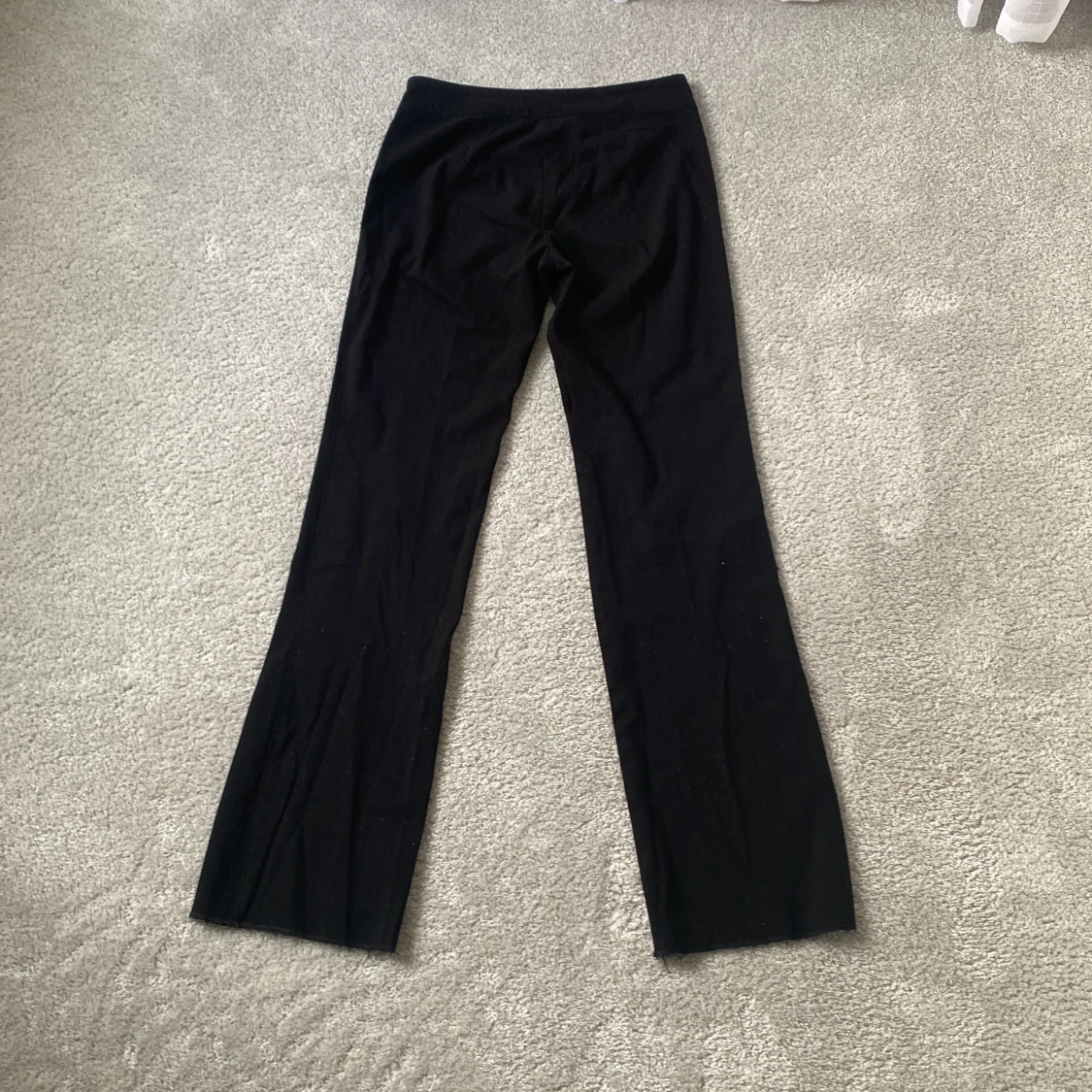 Svarta byxor från Nelly - 1