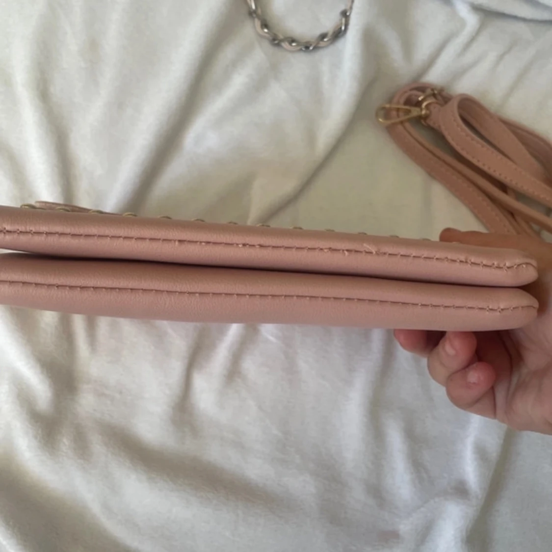 Rosa axelväska  - 4