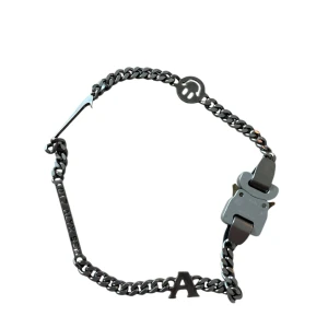 Alyx Halsband - Riktigt rare och så snygg