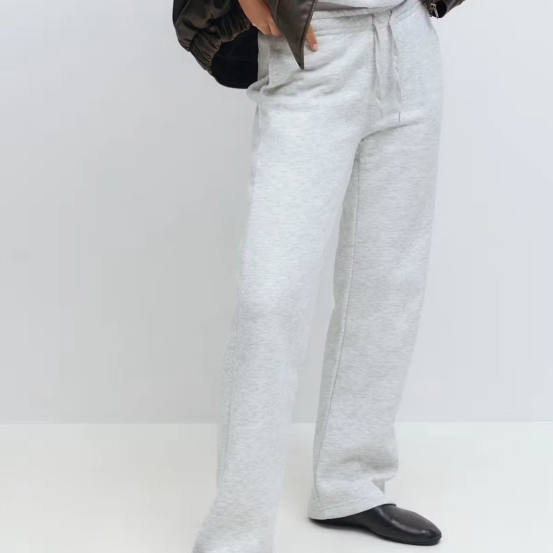 Grå mjukisbyxor - 1