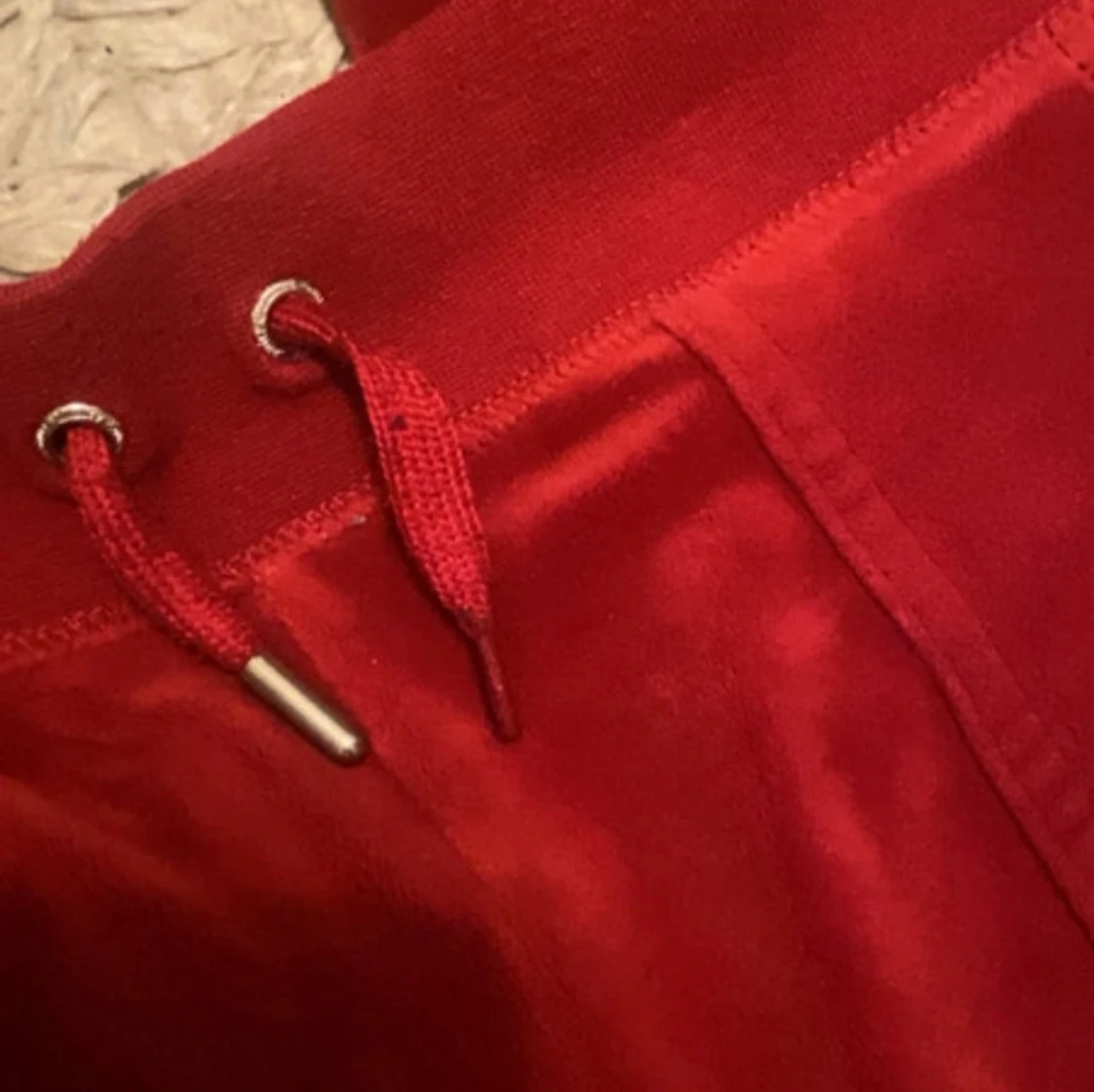 Röda Juicy Couture byxor  - 2