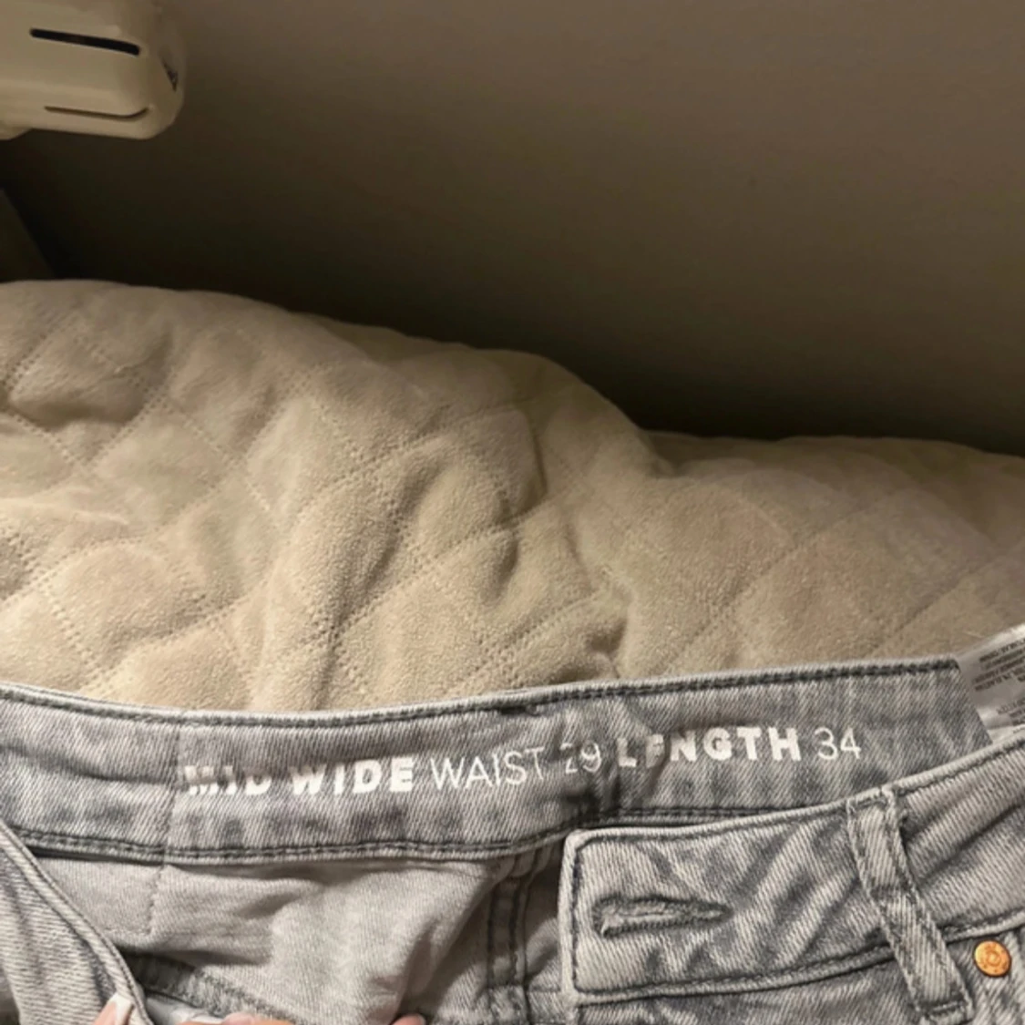 Grå wide jeans midwaist - 1