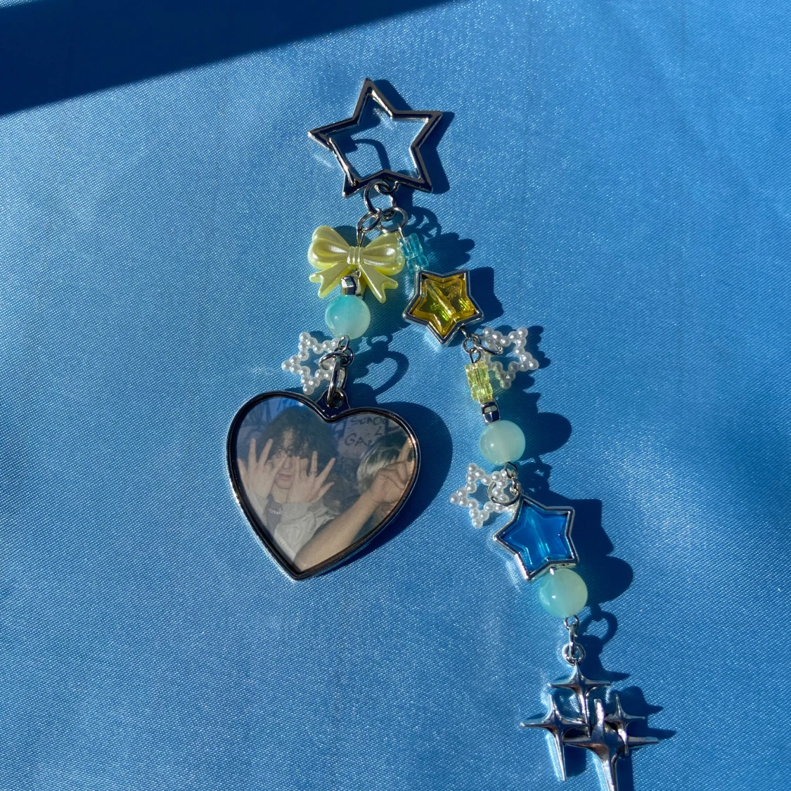 BLADEE & ECCO2K - DESIRE ID A TRAP - keychain