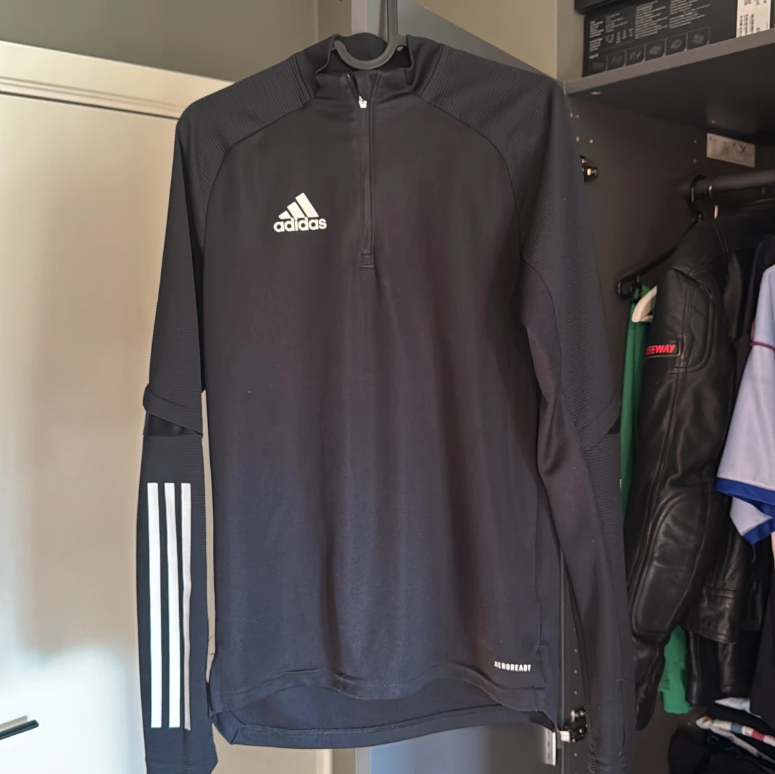 2 stycken/duo Adidas långärmad träningströja half zip  - 2