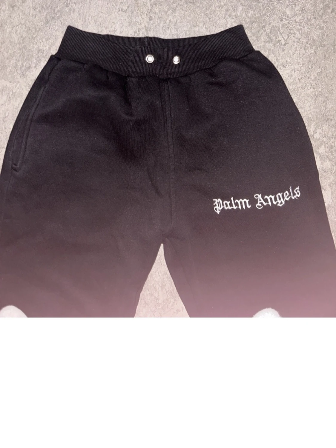 Svarta mjukisbyxor FSBN med röd text - 2