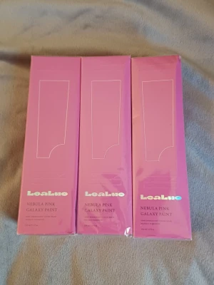 Rosa hårfärg - Semi-permanent rosa hårfärg. Priset är för alla 3.