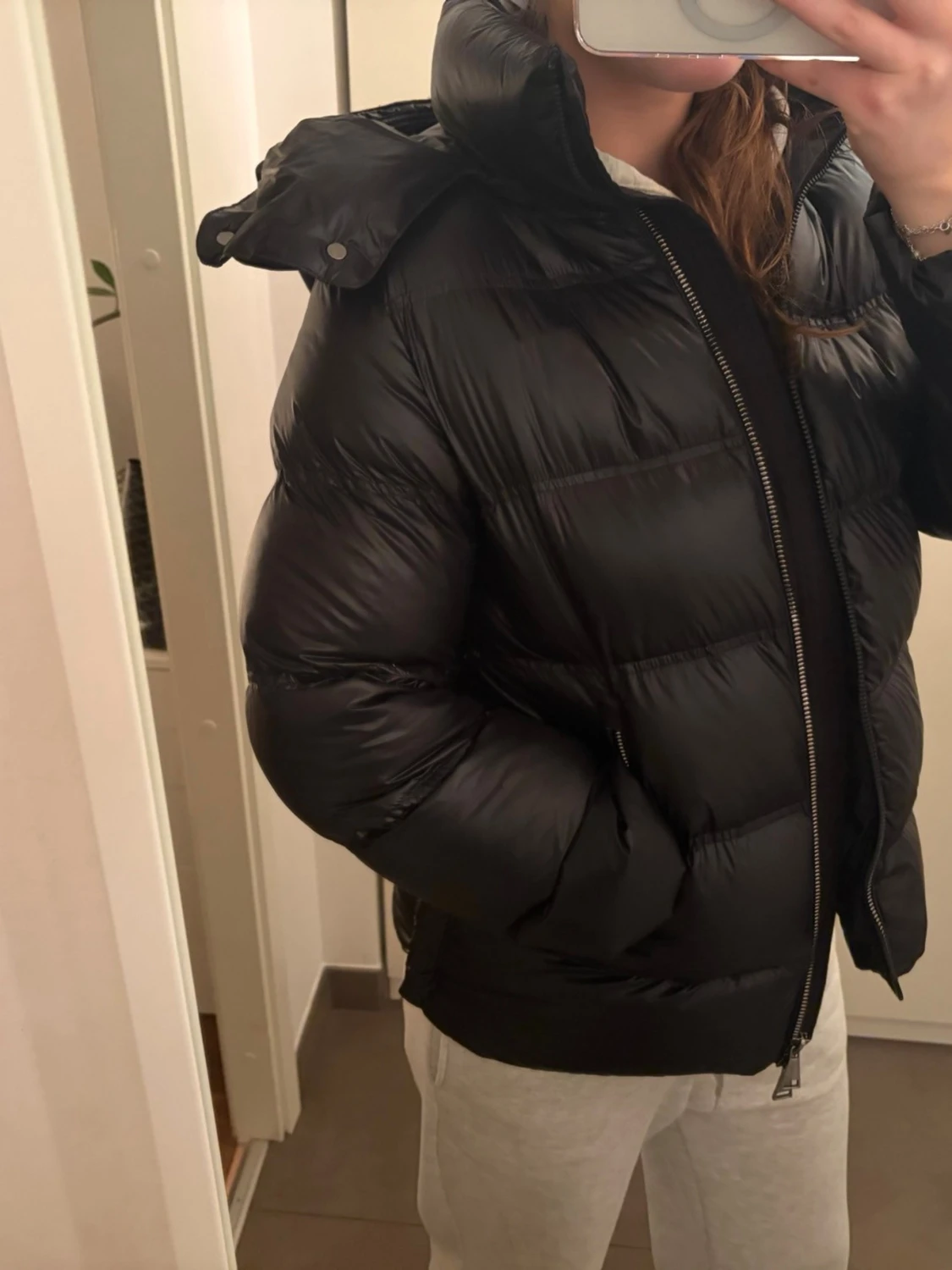 Svart pufferjacka från Massimo Dutti - 1