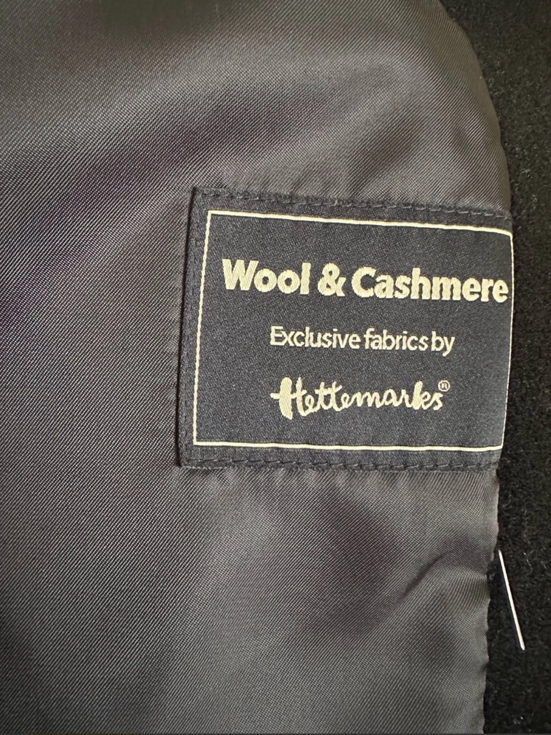 Svart kappa från Hettemarks i ull och cashmere - 2