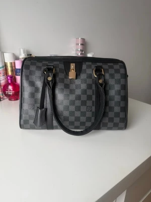 Väska - Skit snygg väska. Helt ny. 