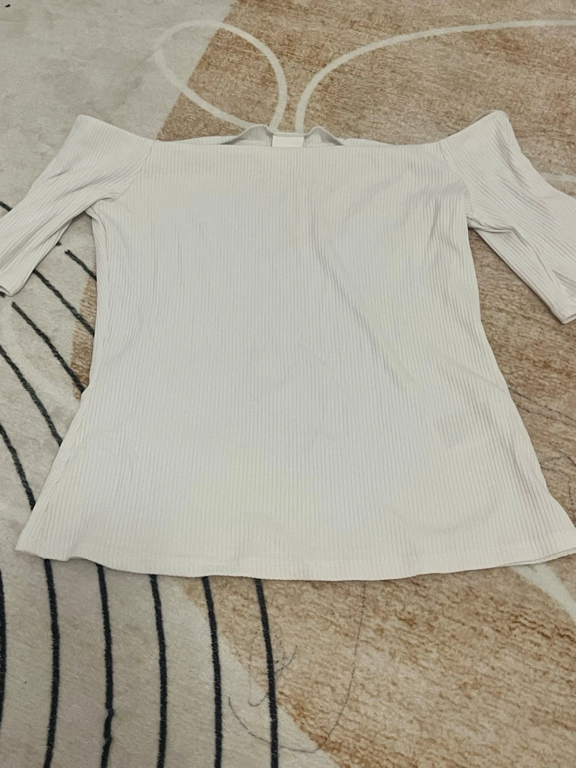 Vit ribbad offshoulder topp