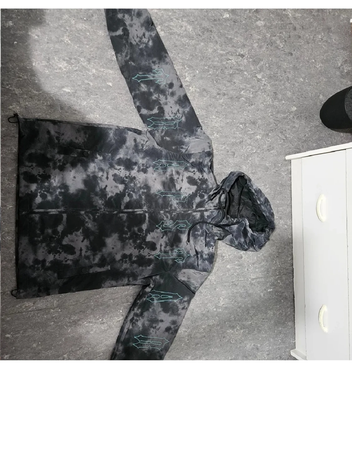 Svart och grå vindjacka från Trapstar  - 1